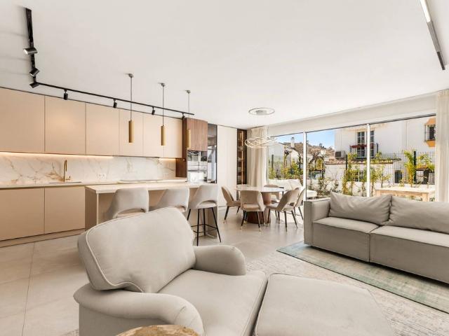 Chalet en venta en Barriada Islas Canarias, Costa del Sol Occidental