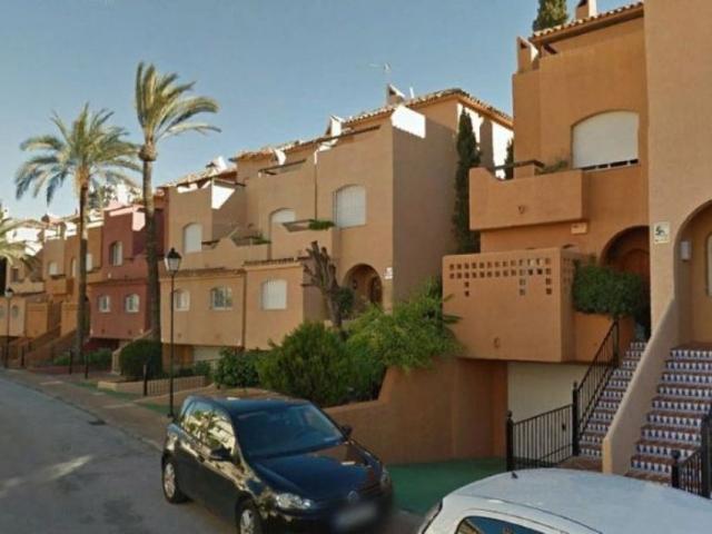 Chalet en venta en Nueva Andalucía, Costa del Sol Occidental