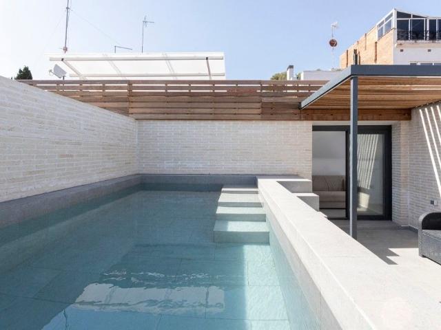 Villa en venta en Esplugues De Llobregat