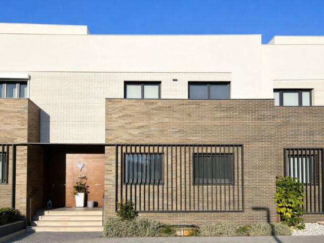 Chalet en venta en San Roque Centro, Campo de Gibraltar