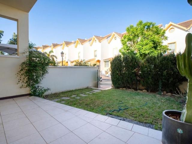 Chalet en venta en Barriada Islas Canarias, Costa del Sol Occidental