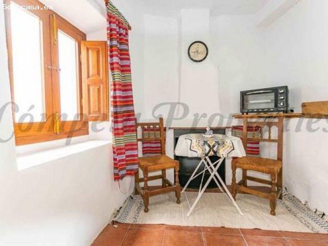 Casa en alquiler en Cómpeta