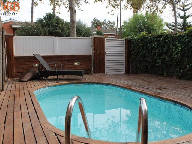 Chalet en alquiler en Centre, Castelldefels