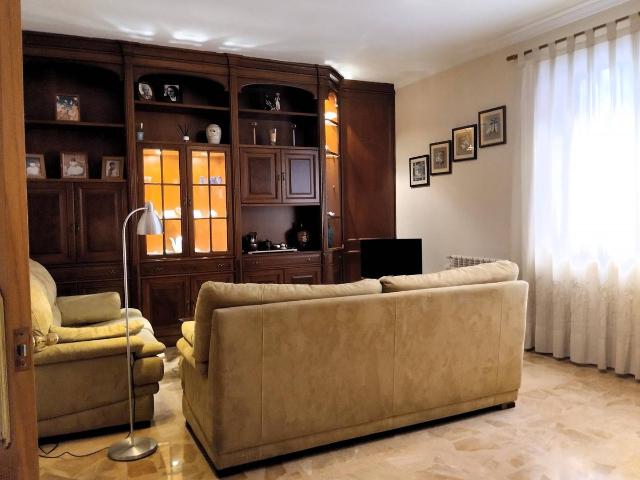 Chalet en alquiler en Viladecans, Baix Llobregat