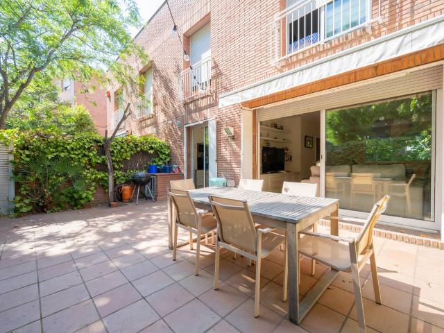 Villa en alquiler en Sant Cugat Del Vallès