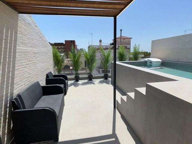 Villa en alquiler en Esplugues De Llobregat
