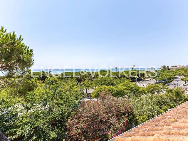 Chalet en alquiler en Centre, Baix Llobregat