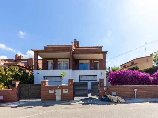 Villa en alquiler en La Pobla De Montornès