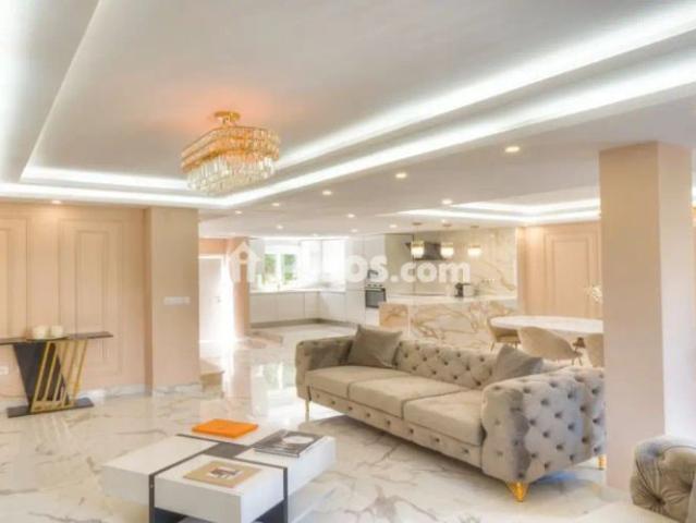 Casa en alquiler en Casco antiguo, Marbella