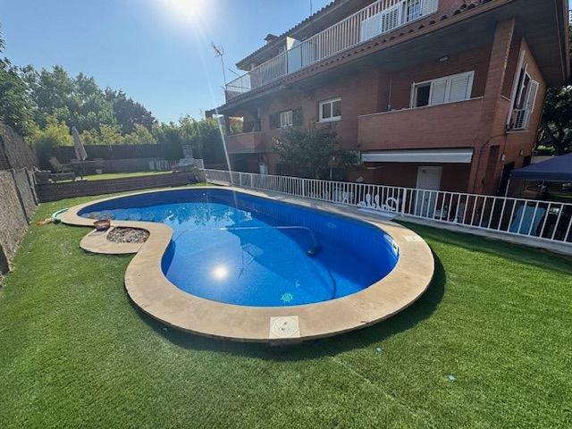 Chalet en alquiler en Sant Cugat Del Vallès, Barcelona