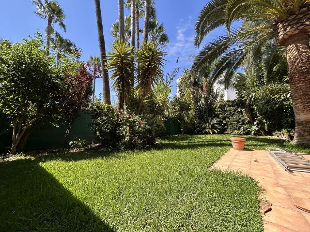 Casa en venta en Nueva Atalaya, Costa del Sol Occidental