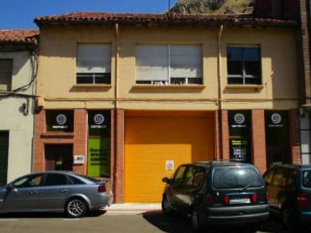 Casa en venta en Aguilar De Campoo, Castilla y León