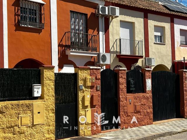 Casa en venta en Benacazón