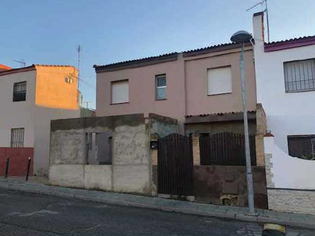 Casa en venta en Aznalcázar, Andalucía