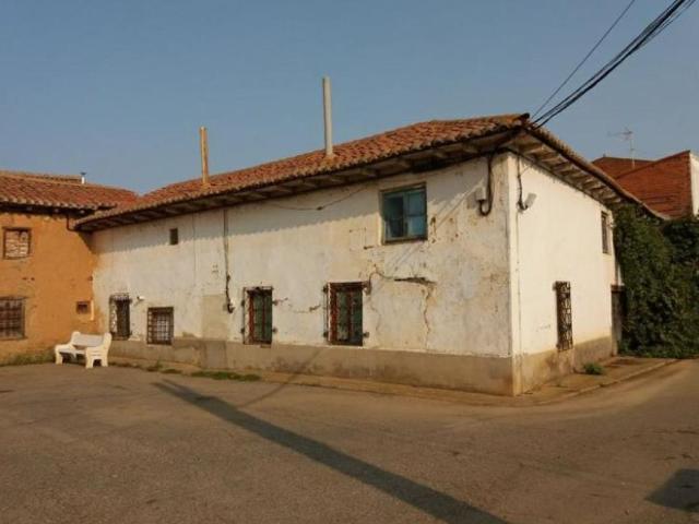 Chalet en venta en Cebrones Del Río, Castilla y León