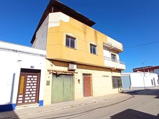 Casa en venta en Tomelloso, Castilla-La Mancha
