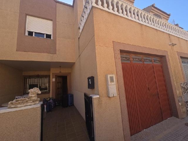 Casa en venta en El Ejido, Andalucía