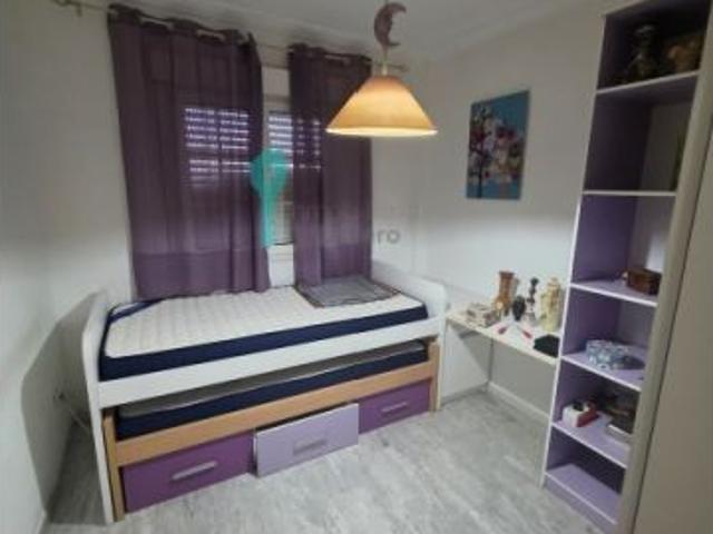 Casa en venta en Utrera, Andalucía