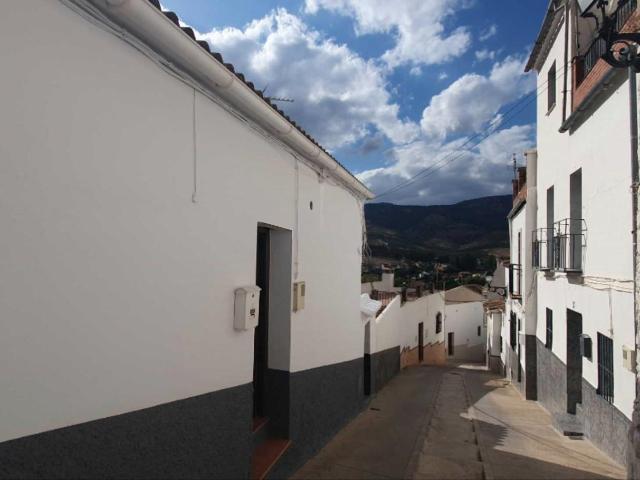 Casa en venta en El Burgo