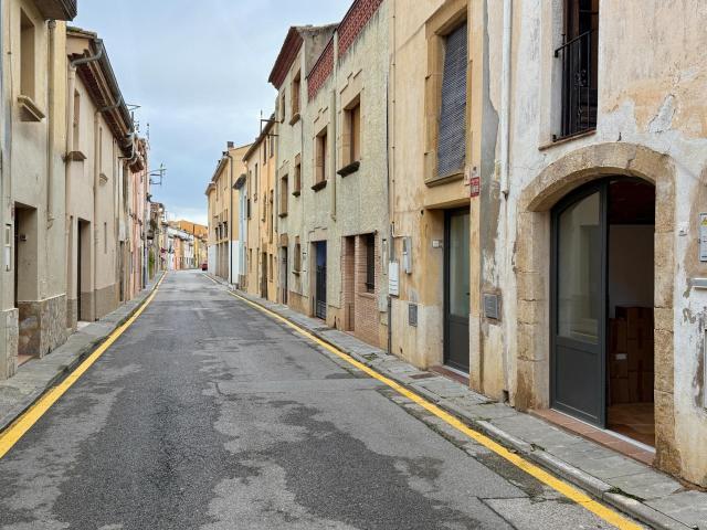 Casa en venta en La Bisbal D'empordà
