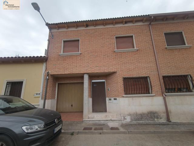 Casa en venta en Rueda