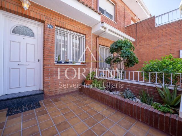 Casa en venta en sardana, Baix Camp