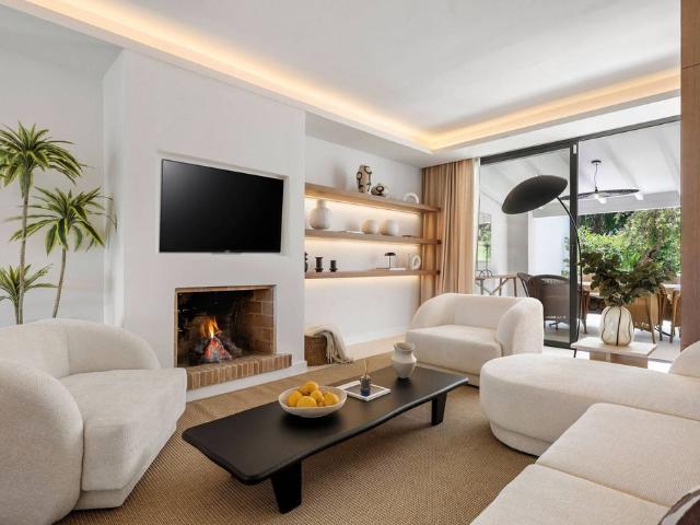 Chalet en venta en Nueva Andalucía, Costa del Sol Occidental