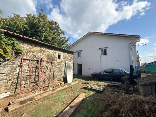 Chalet en venta en Castro, Narón