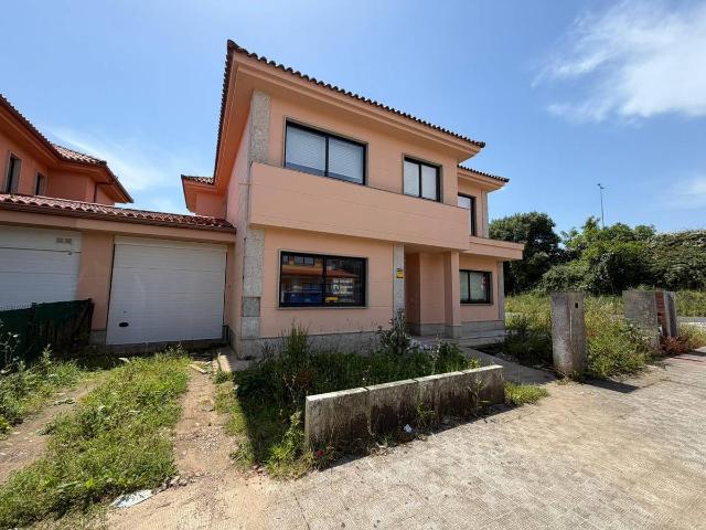 Chalet en venta en Ferrol