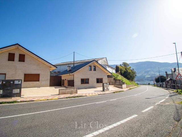 Chalet en venta en Valdeorras, Galicia