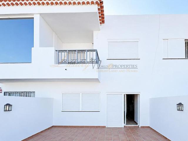 Chalet en venta en La Postura, Adeje