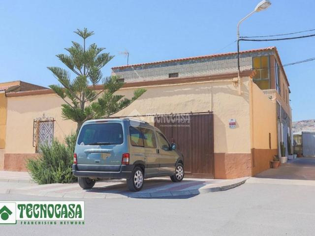 Chalet en venta en Adra, Andalucía
