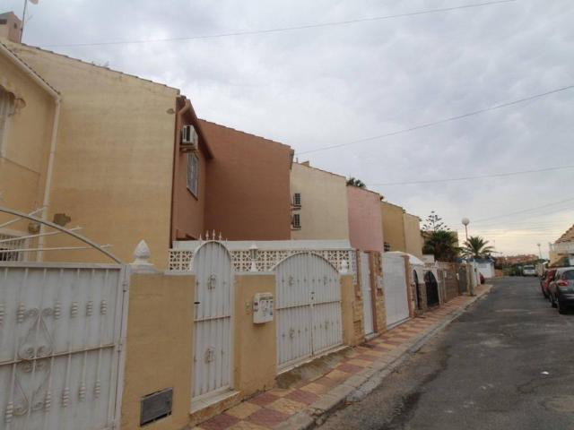 Chalet en venta en Torrevieja, Alacant / Alicante