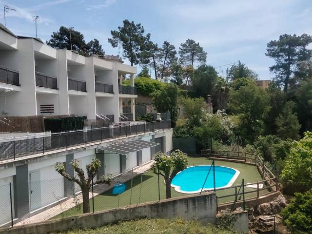 Villa en venta en Vidreres