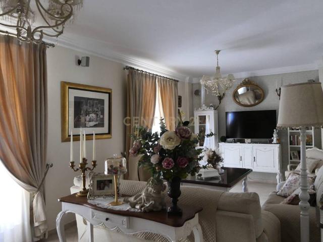 Chalet en venta en Antequera, Andalucía