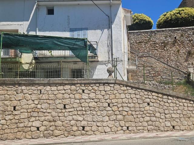 Chalet en venta en Albares, Castilla-La Mancha