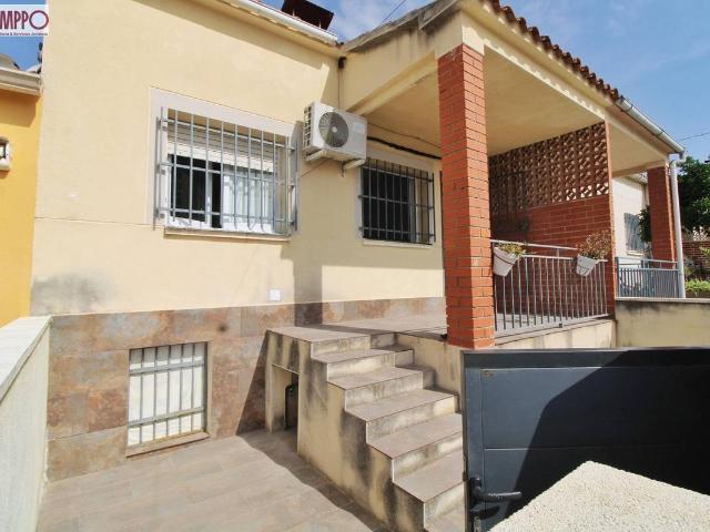 Villa en venta en Albinyana, Raval de Bonastre