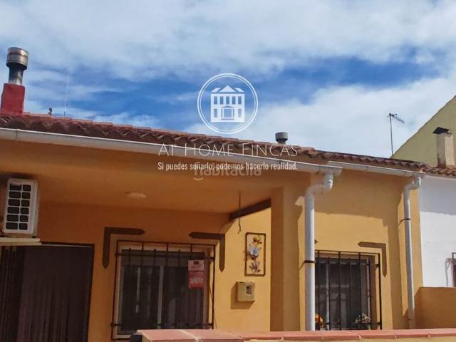 Chalet en venta en les Peces, Albinyana
