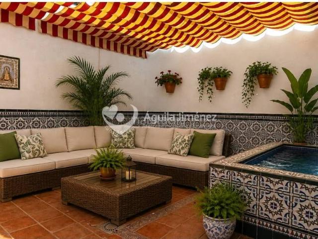 Chalet en venta en Alcalá De Guadaíra, Andalucía