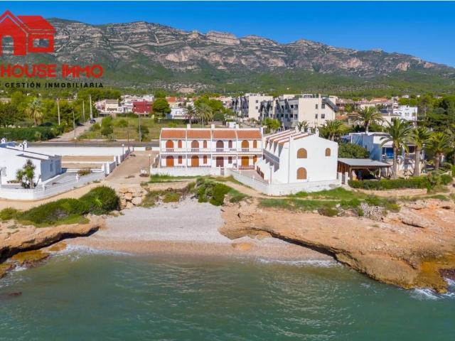 Villa en venta en Alcanar