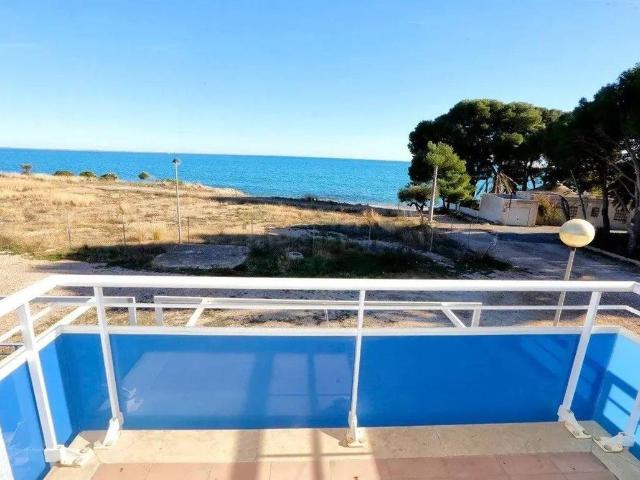 Villa en venta en Alcanar