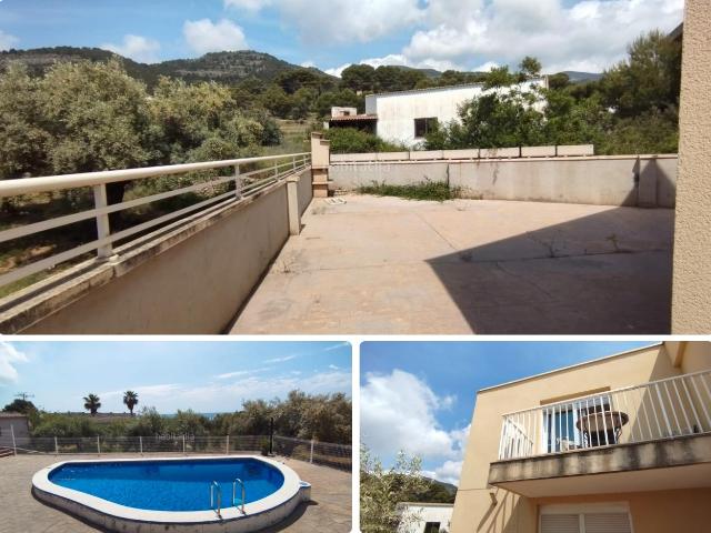 Villa en venta en Alcanar