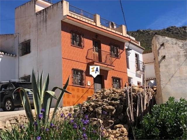 Chalet en venta en Alcaucín, Málaga