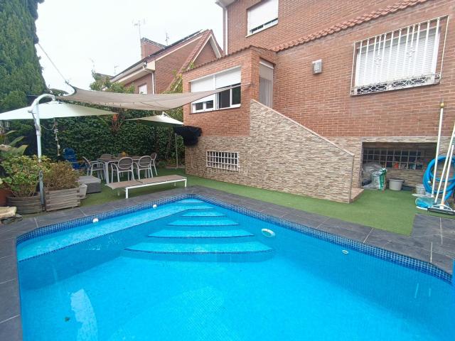 Chalet en venta en Casco Antiguo, Alcorcón