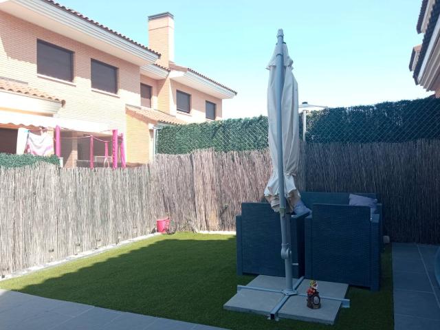 Chalet en venta en Aldeamayor De San Martín, Castilla y León