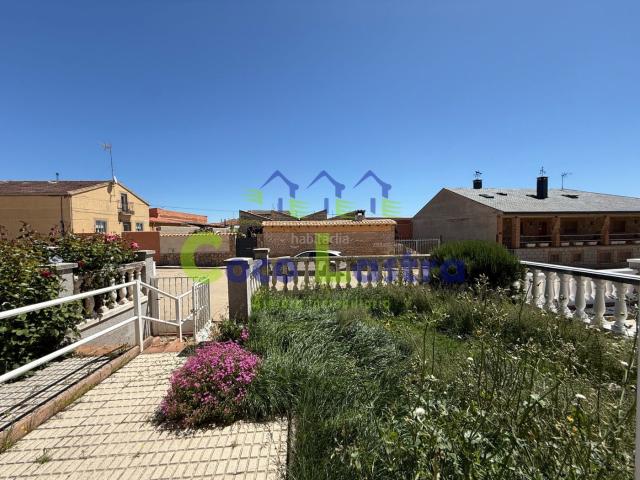 Chalet en venta en Aldearrubia, Castilla y León