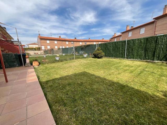Chalet en venta en Alesanco, La Rioja