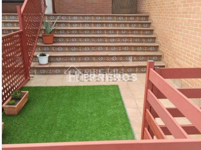 Chalet en venta en Alesanco, La Rioja