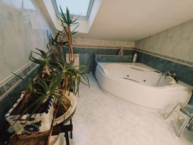 Chalet en venta en Alfoz De Quintanadueñas, Castilla y León
