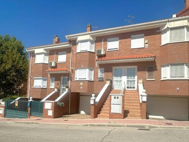 Chalet en venta en Algete